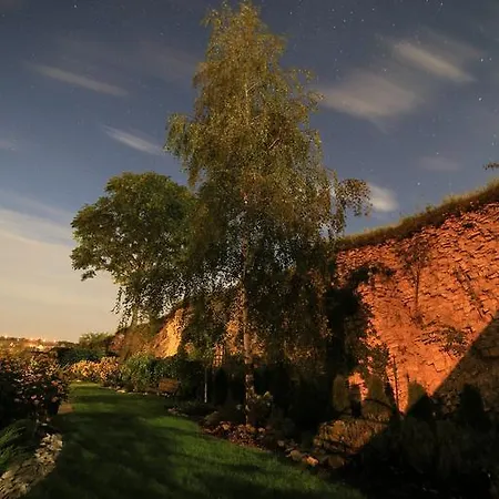 Prestige Bed & Breakfast 3*